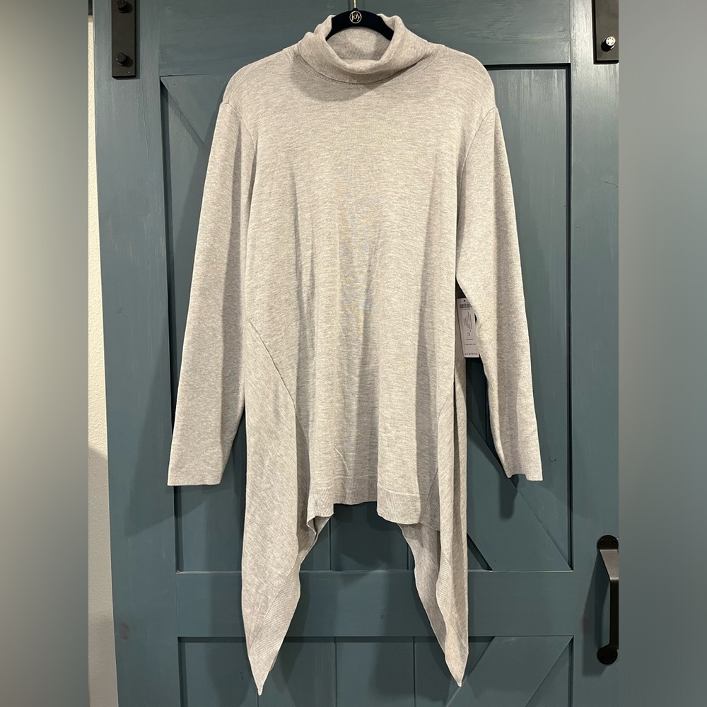 Chicos Turtleneck Sweater Featherweight Layering Sweater Size‎ 3 NWT